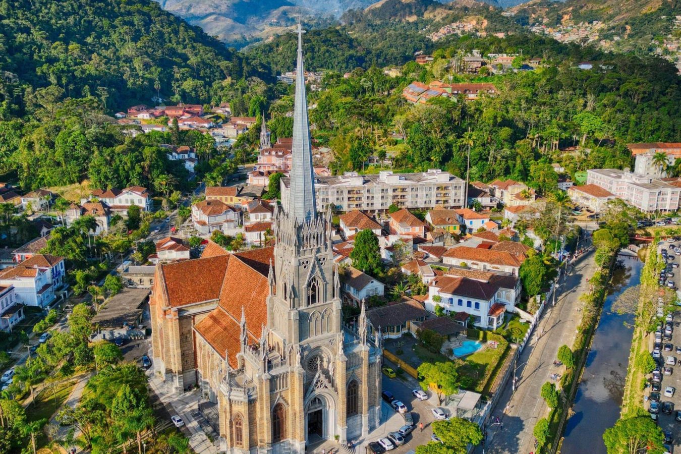 Catedral_de_Petropolis-1-min-scaled